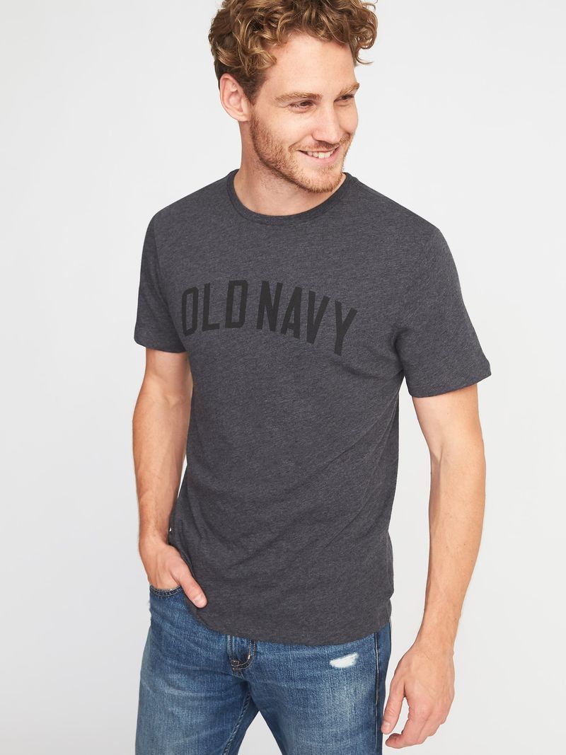 Playera-de-cuello-redondo-con-logotipos-Old-Navy-379979-000