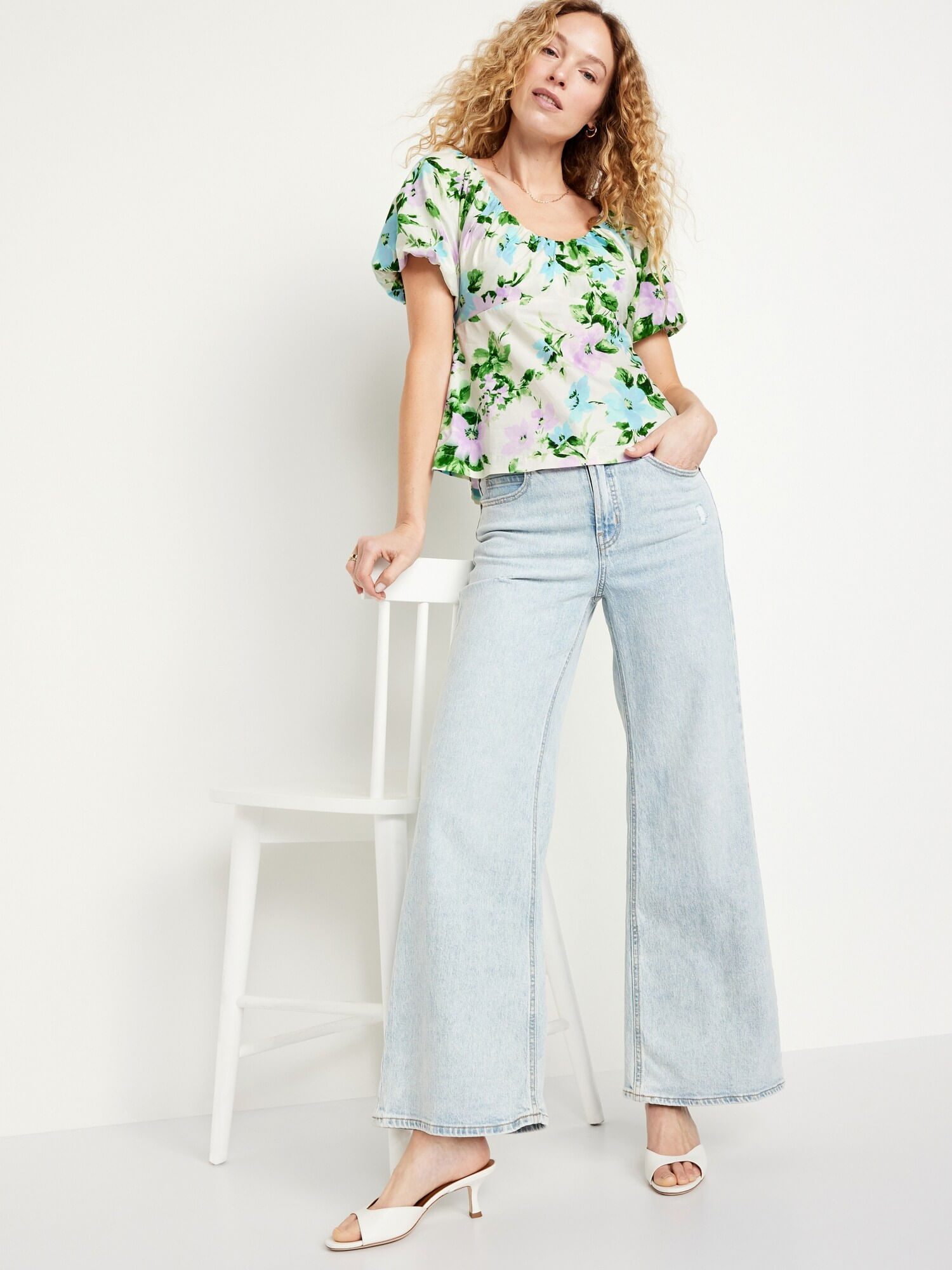 Cáritas Diocesana Caritas Reciclaje Ropa Reciclaje Contenedores