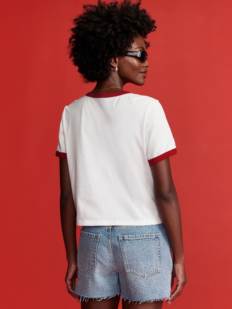 Playera-manga-corta-con-cuello-redondo-y-grafico-de-Old-Navy-x-Disney-para-mujer-Old-Navy-749097-000